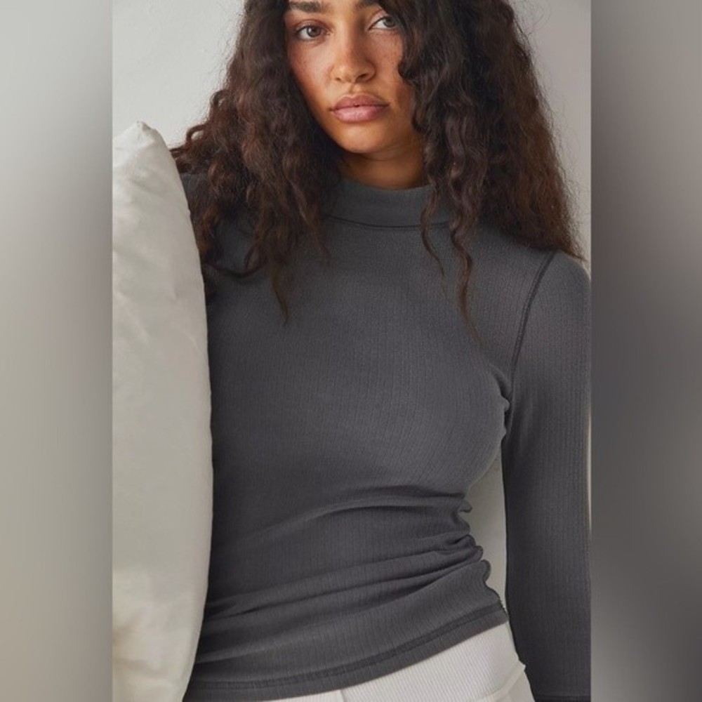 Free People Rickie Mock Neck Top in Charcoal - Picture 4 of 4